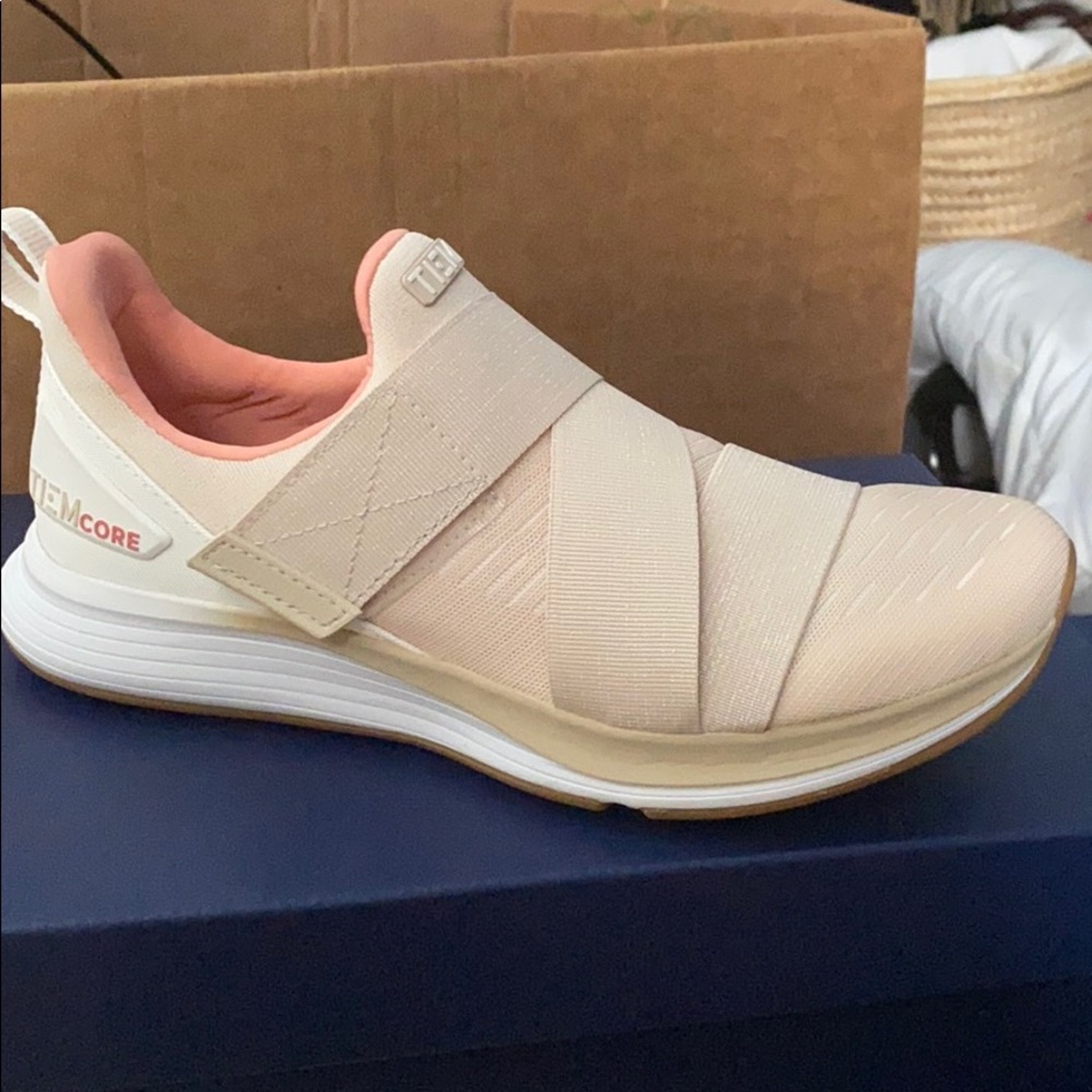 TIEM SNEAKERS